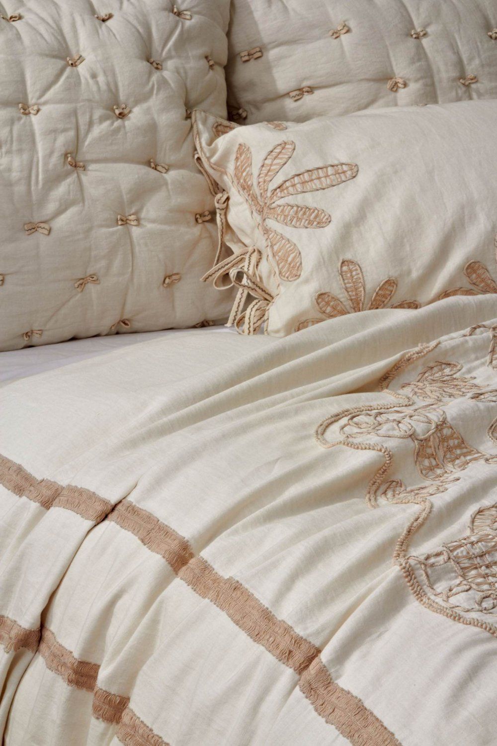 Cabarita King Duvet Bedskirt 2 King Shams Linen Cotton