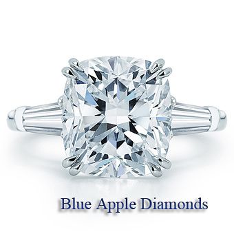 10 Carat Three 3 Stone EGL Diamond Engagement 18K Ring Center 1