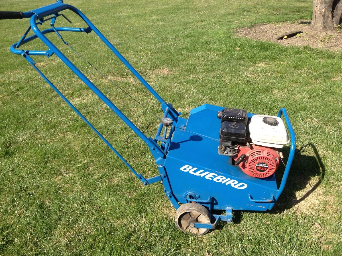 Bluebird Lawnscape Landscape H424 Lawn Aerator Self Propelled