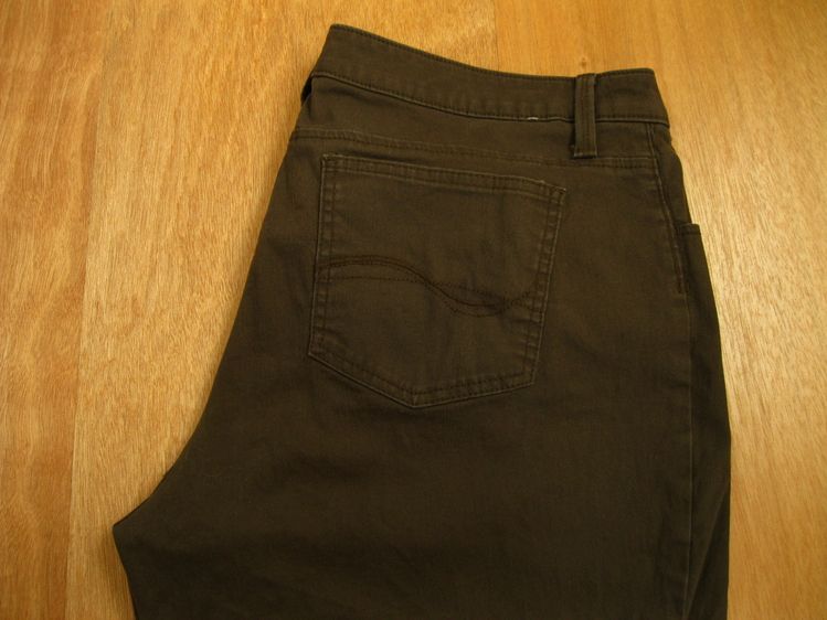 Lee Womens Brown Capri Jeans Plus Size 18 w Lower Waist