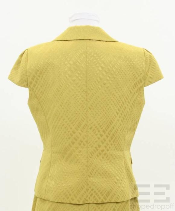 Tahari Arthur S. Levine 2pc Chartreuse Cap Sleeve Jacket & Skirt Suit