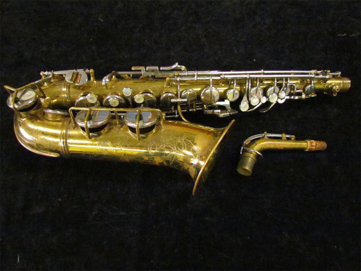 Vintage Lindell Alto Saxophone Made in Italy, Serial Number 12804 W