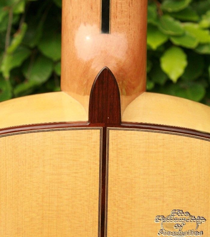 2011 Casimiro Lozano Spruce Maple Concert Classical 1A OHC