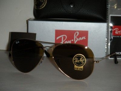 Michael Jackson wearing the Ray Ban Aviator sunglassesl Jack Michael