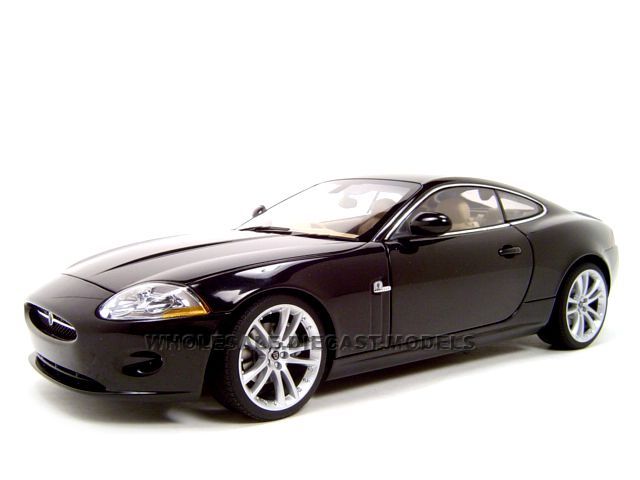 2006 Jaguar XK Coupe Black 1 18 Autoart Diecast Model