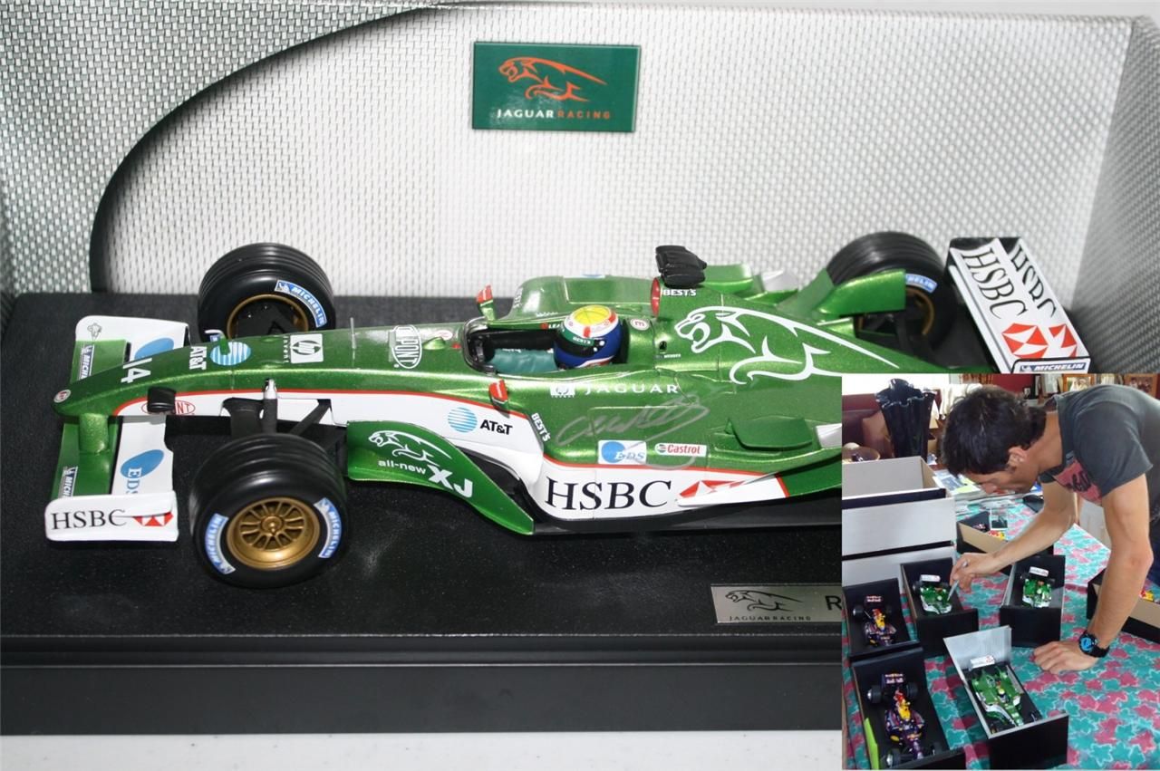 Hotwheels Webber Signed 2003 Jaguar R4 1 18