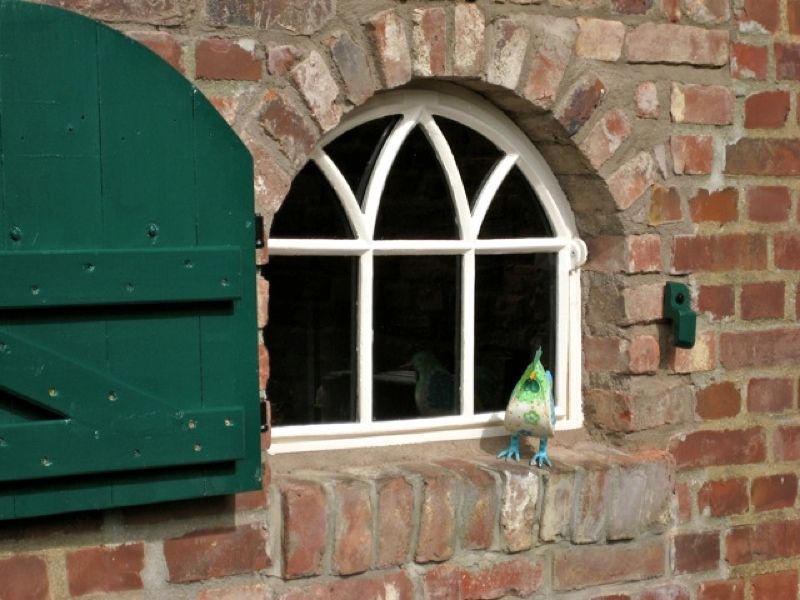 Stallfenster Gußeisenfenster Eisenfenster zum Klappen Gotik