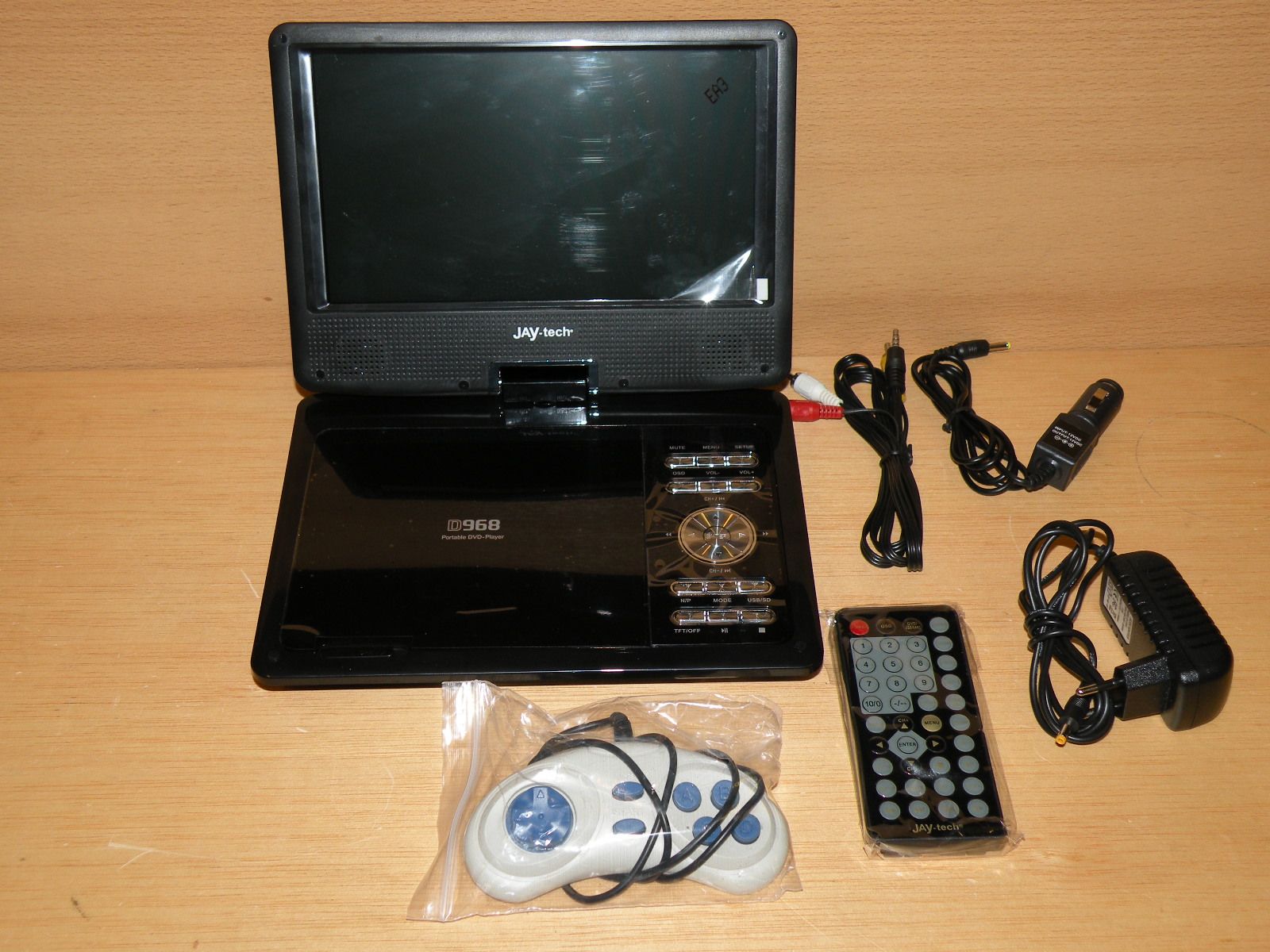 Portable DVD Player JAY tech D968. 22,9cm (9 Zoll) LCD Display WIE NEU