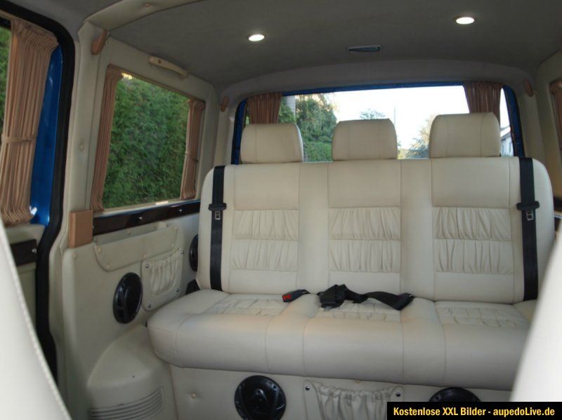 Volkswagen Transporter T 5   VIP   Sonderumbau***