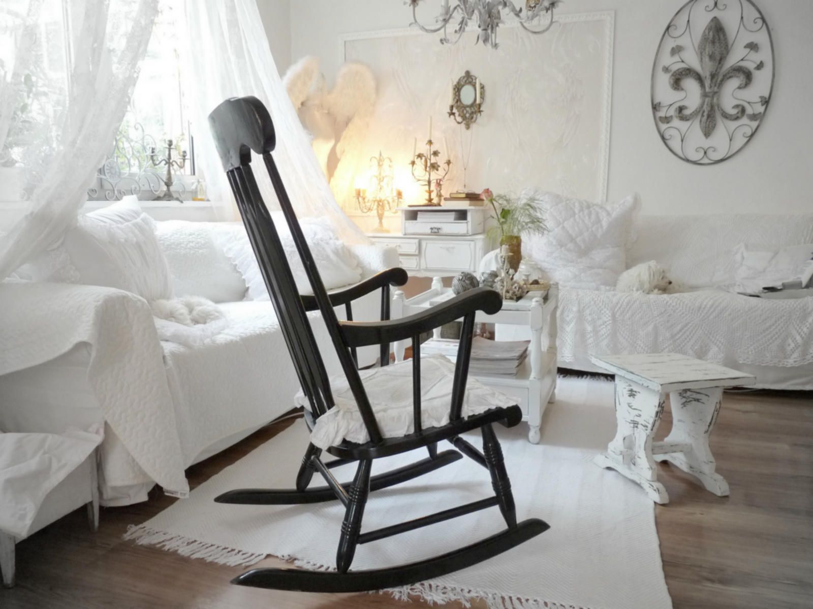 SHABBY uralter Country Schaukelstuhl aus den USA schwarz alter Lack