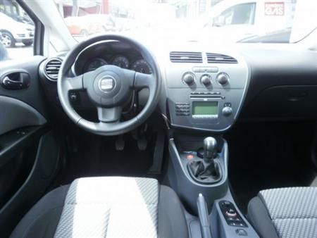 Seat Leon 05  Armaturenbrett Lenkrad Airbag Airbagsatz