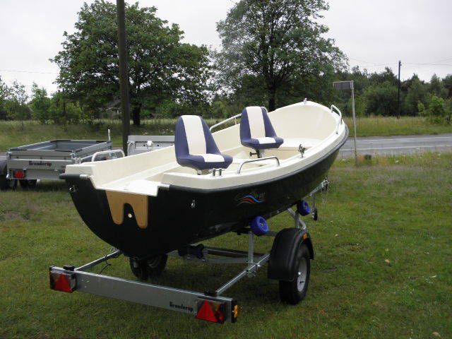 SILVER FISHER 435 Fischerboot Angelboot Ruderboot 15 PS Boot 2 Sitze