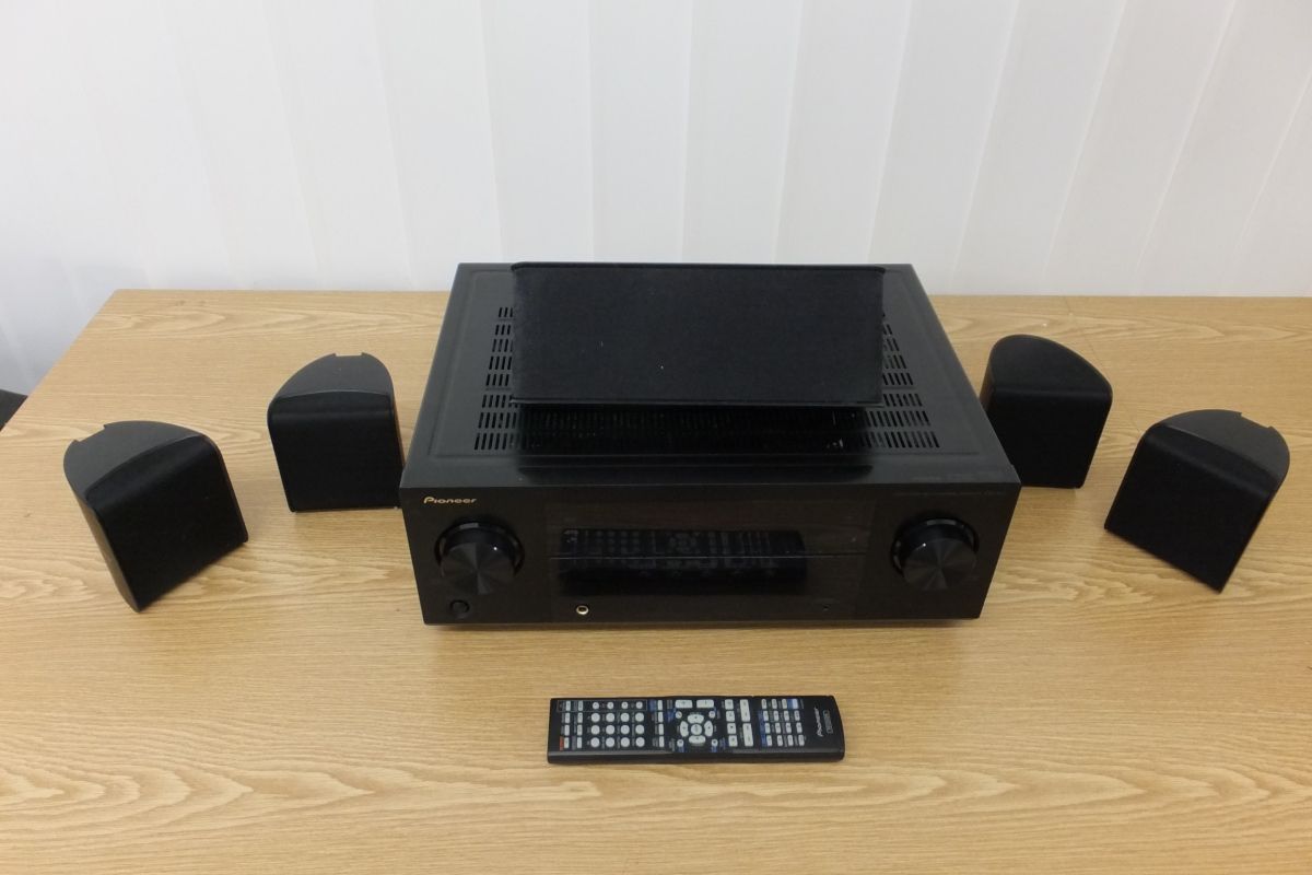 HTP 201 5.1 Heimkinosystem (VSX 521 K & S HS100) ohne Subwoofer 146140