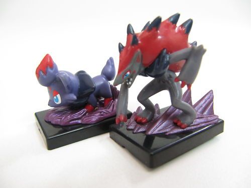 Pokemon Figuren Figur  **Zorua + Zoroark Nr.571 **