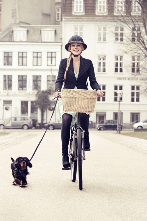 Yakkay Winter Edition Damen Fahrrad Helm Luzern plus Ohrenschützer