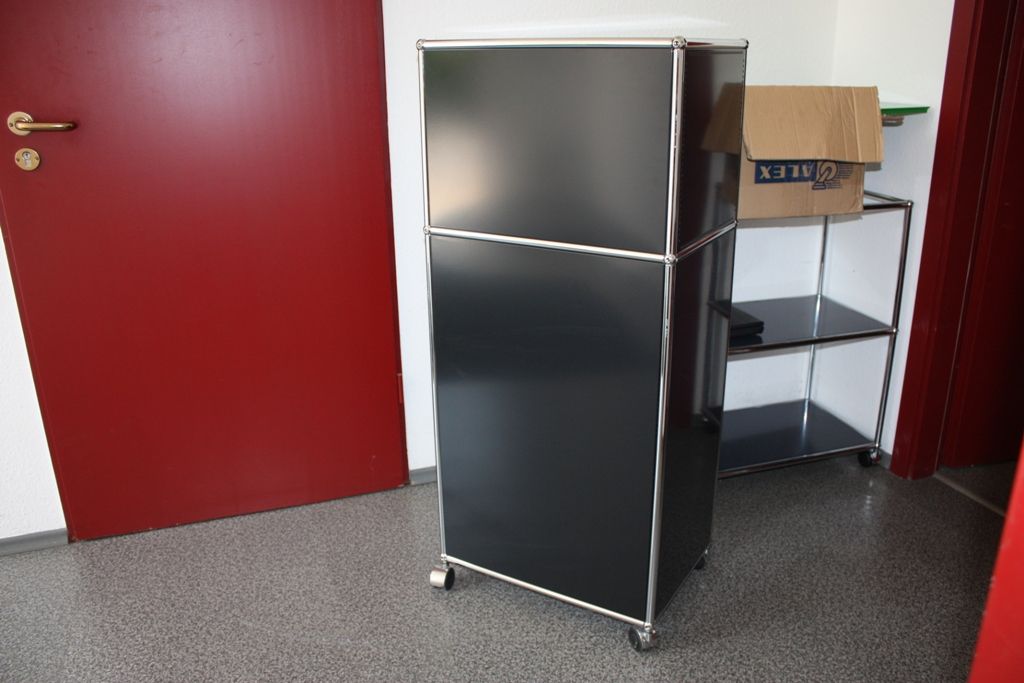 Edler USM Haller Highboard Computerturm schwarz rollbar