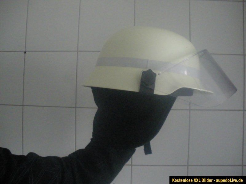 Bullard H 3000 Feuerwehrhelm Top Zustand 3 Mal getragen