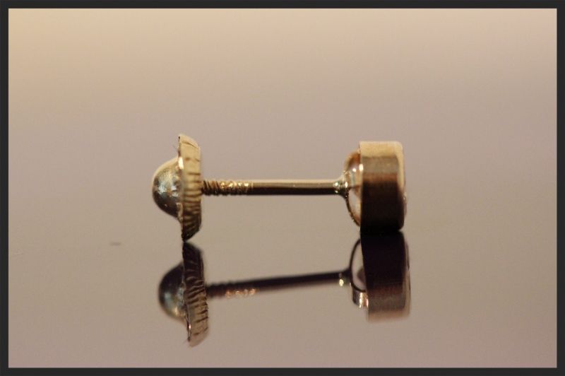 ECHT 750er Gold 18Kt.Ohrstecker,1PAAR,rund mit Zirkonia.4mm.HISPANO