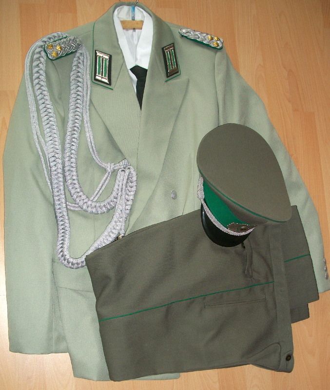 Gala Uniform Oberst Grenztruppen MfS DDR Mütze 1976