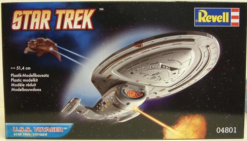 STAR TREK VOYAGER  Voyager Model Kit made by REVELL