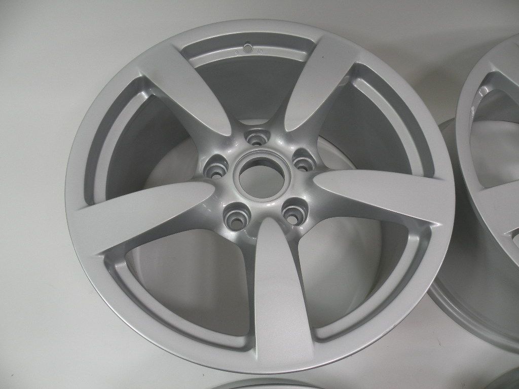 Porsche 911 Cayman S Felgen Rims Wheels 18