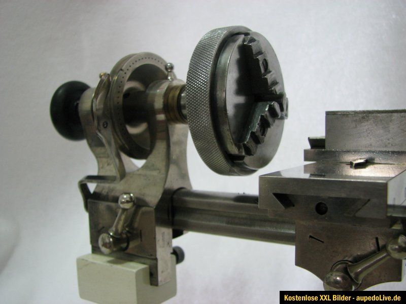 UHRMACHERDREHBANK/UHRMACHERDREHMASCHINE/WATCHMAKER LATHE MIT VIEL VIEL